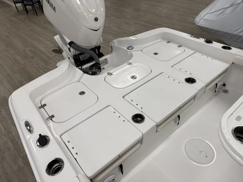 Slide: The Image of Sea Hunt BX25FS 2027 - 8