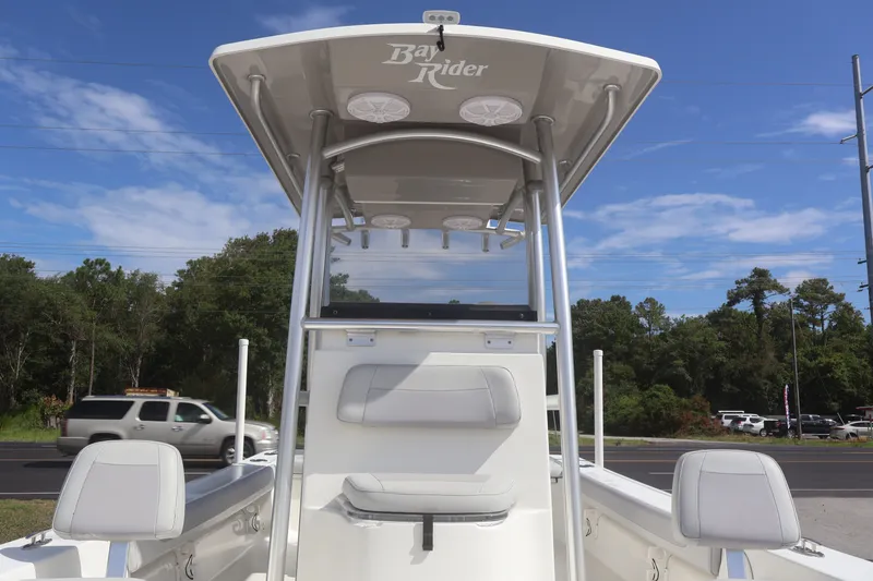 Slide: The Image of KenCraft 239 Bay 2019 - 24