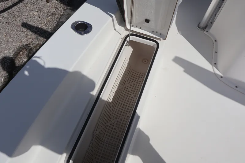 Slide: The Image of KenCraft 239 Bay 2019 - 20