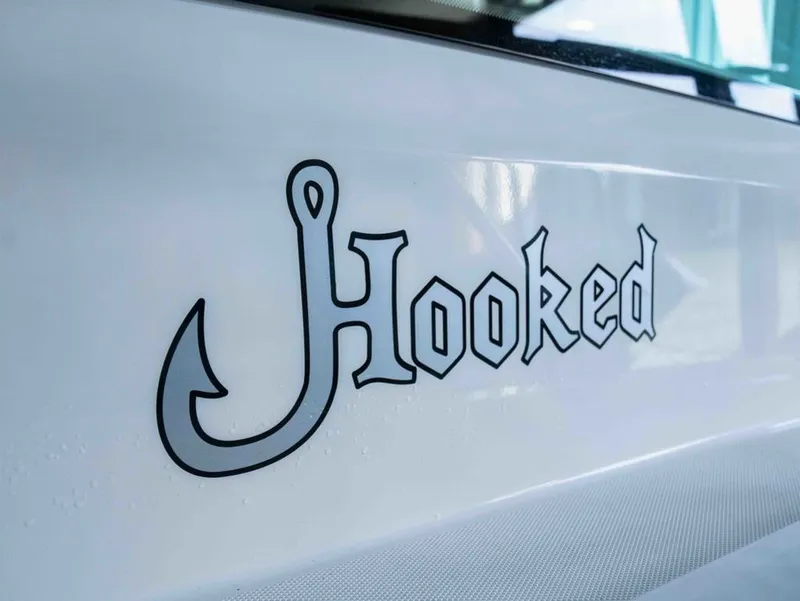 Slide: The Image of Boston Whaler 315 CONQUEST PH 2019 - 30