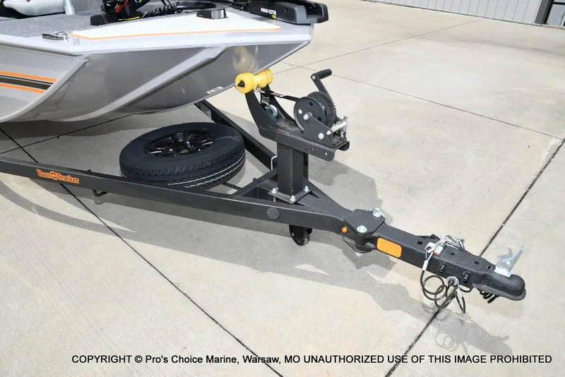 Slide: The Image of Tracker Bass Tracker Classic Limited 2027 - 28