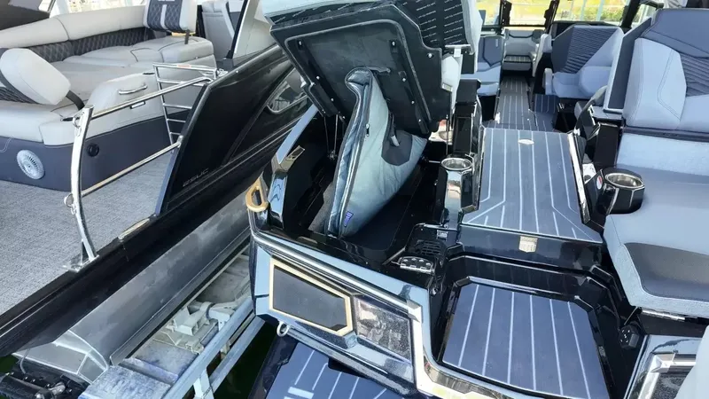 Slide: The Image of MasterCraft X24 2027 - 71