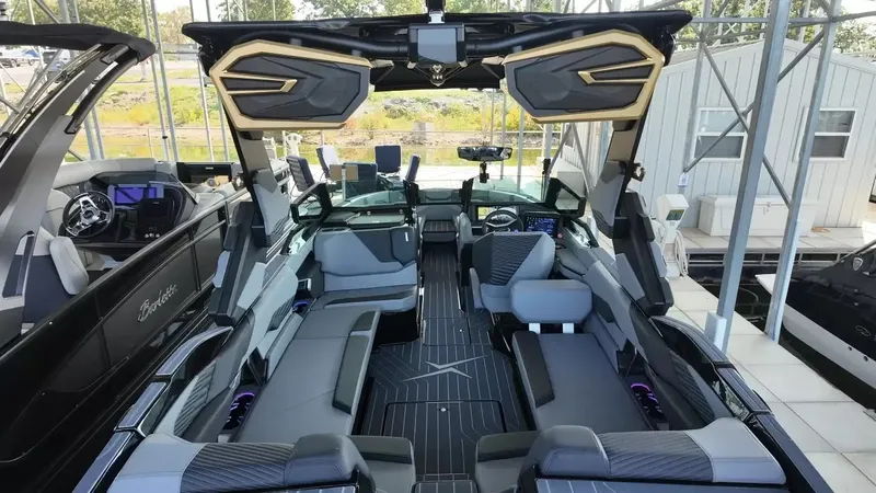Slide: The Image of MasterCraft X24 2027 - 43