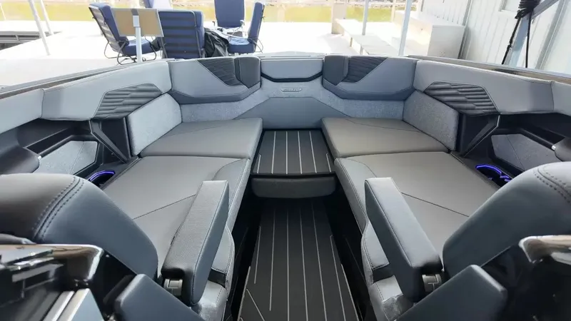 Slide: The Image of MasterCraft X24 2027 - 18
