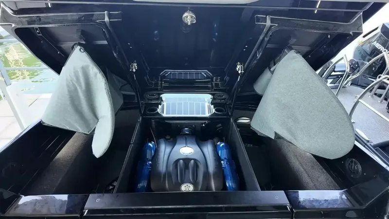 Slide: The Image of MasterCraft X24 2027 - 75