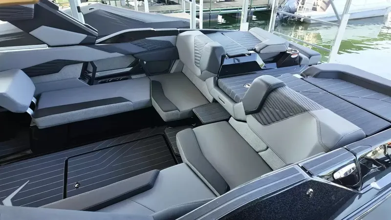 Slide: The Image of MasterCraft X24 2027 - 66