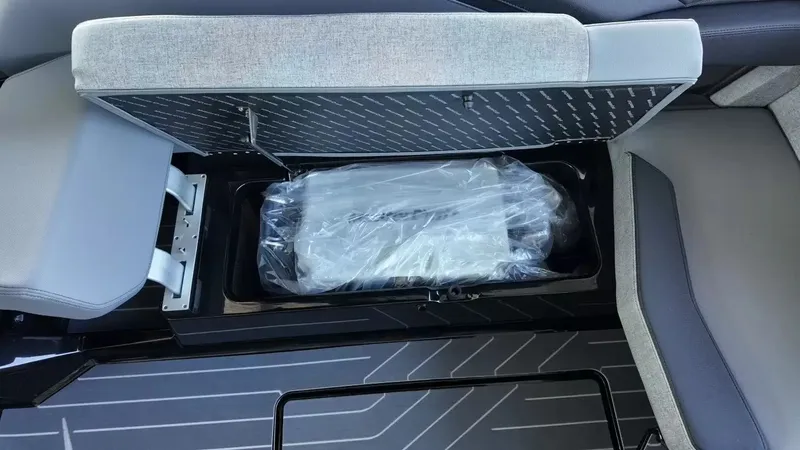 Slide: The Image of MasterCraft X24 2027 - 63