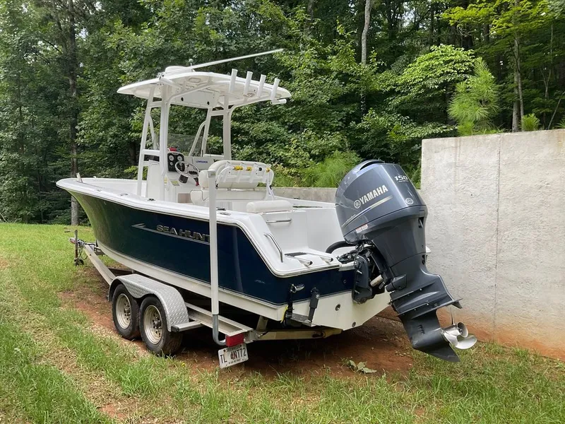 Slide: The Image of Sea Hunt Triton 225 2013 - 13