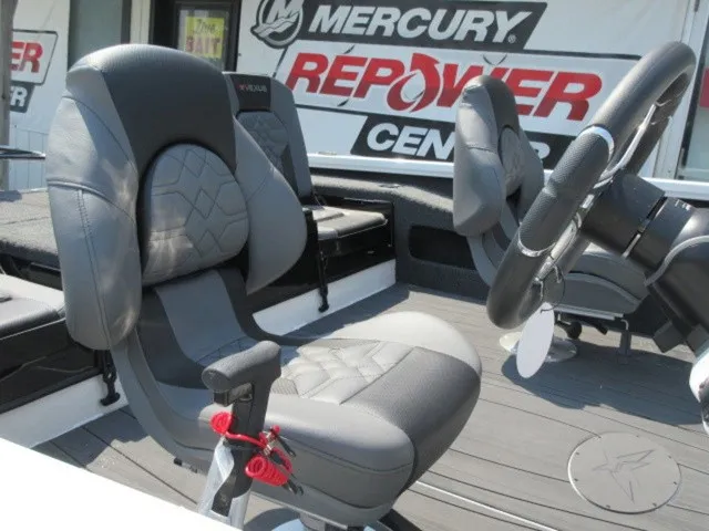 Slide: The Image of Vexus Avx2085s /Mercury 250XL Proxs 4Stroke / 2027 - 10