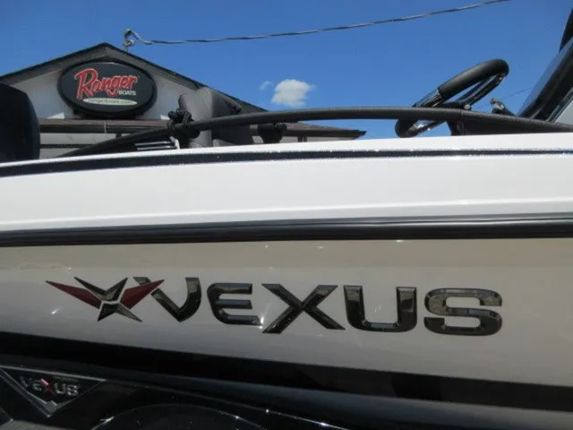 The Image of Vexus VXS21 / Mercury 300L Racing TM / Trailer 2026 - 1