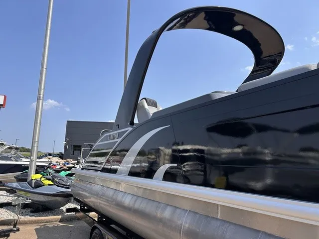 Slide: The Image of Massimo T27 Limited 2023 - 7