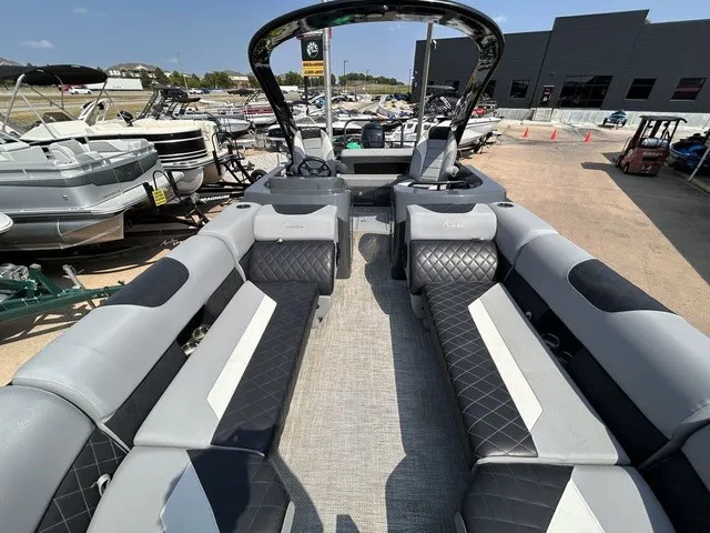 Slide: The Image of Massimo T27 Limited 2023 - 16