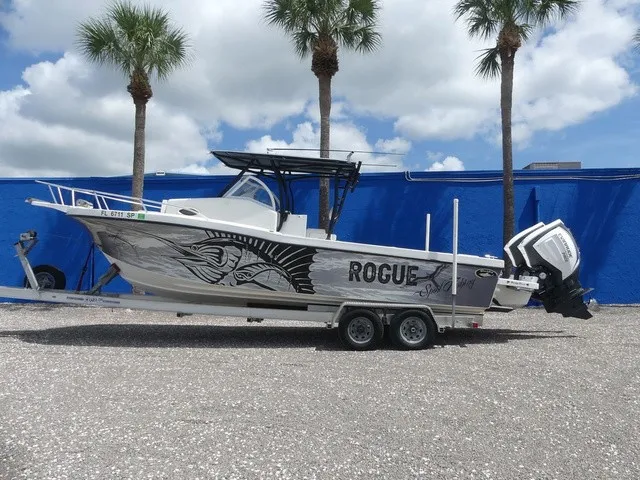 Slide: The Image of Dusky 278 Fish Around Cruiser 2020 - 6