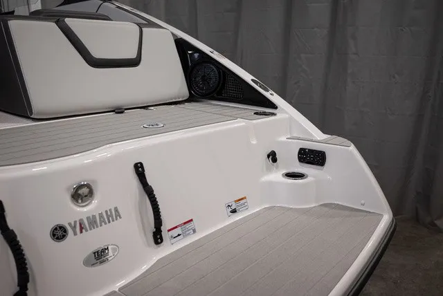 Slide: The Image of Yamaha AR250 2026 - 18