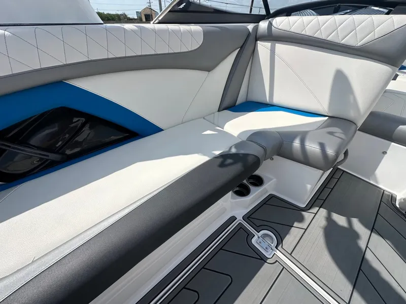 Slide: The Image of Tigé Z3 2016 - 15