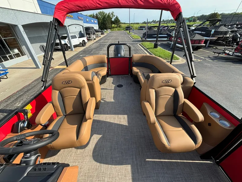 Slide: The Image of Bentley Pontoons 223 LEGACY NAVIGATOR 2027 - 17