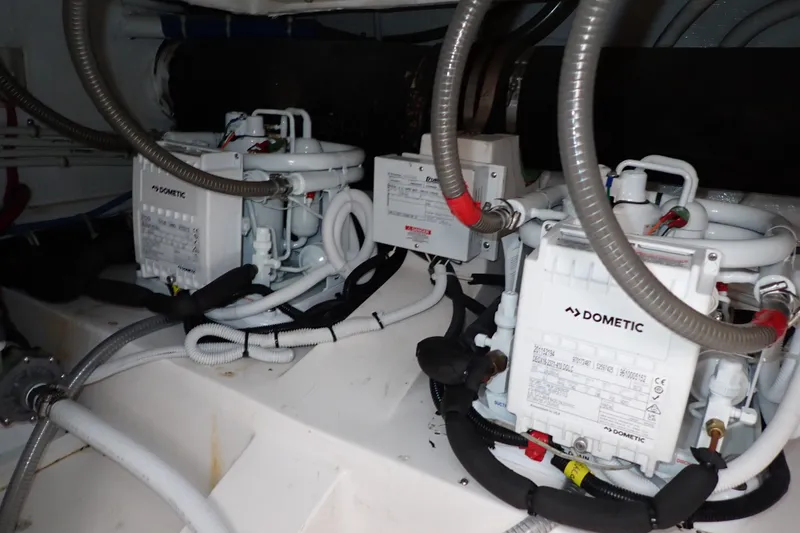 Slide: The Image of Engine room of 2005 Bertram 390 with Dometic equipment and wiring. - 131
