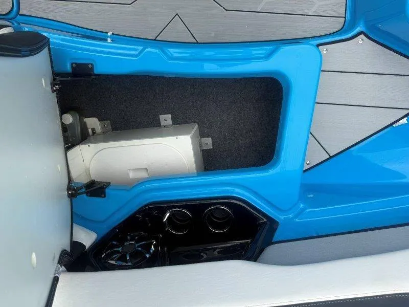 Slide: The Image of Yamaha 255XD 2021 - 31