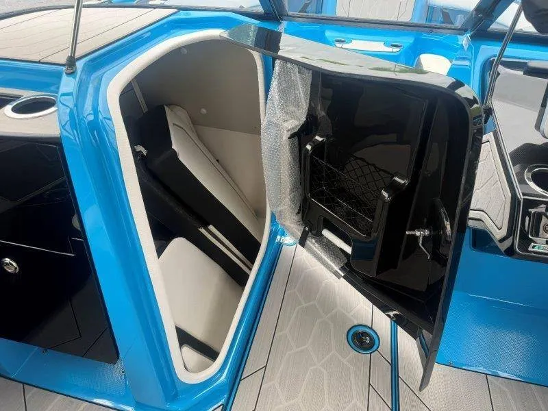 Slide: The Image of Yamaha 255XD 2021 - 36