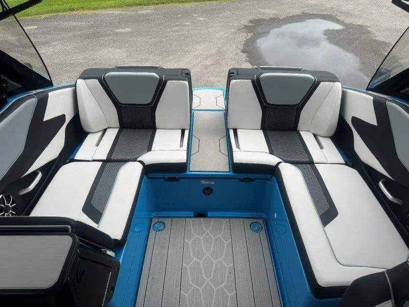 Slide: The Image of Yamaha 255XD 2021 - 26