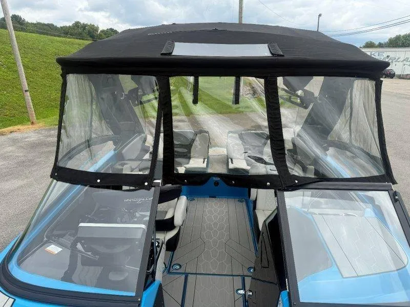 Slide: The Image of Yamaha 255XD 2021 - 23