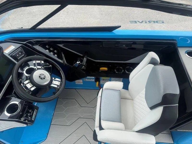 Slide: The Image of Yamaha 255XD 2021 - 37