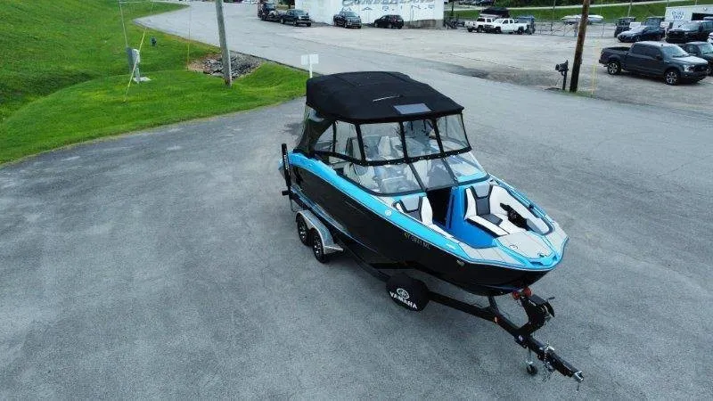 Slide: The Image of Yamaha 255XD 2021 - 14