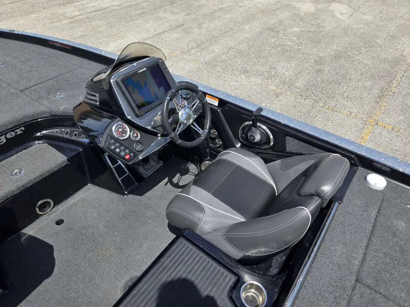 Slide: The Image of Ranger 521C 2018 - 18