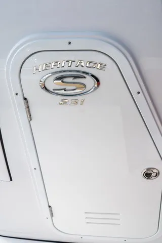 Slide: The Image of Sportsman Heritage 231 Center Console 2027 - 18