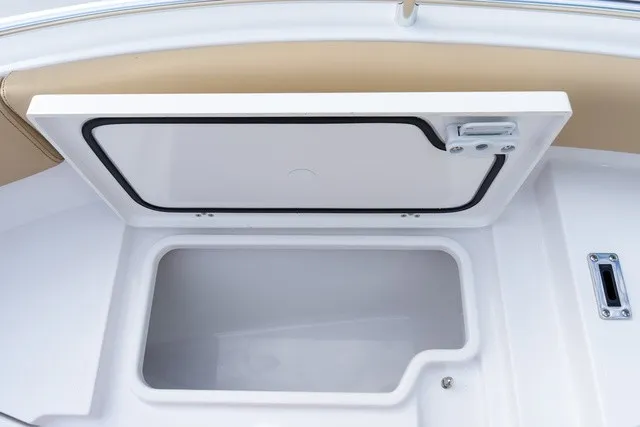 Slide: The Image of Sportsman Heritage 231 Center Console 2027 - 31