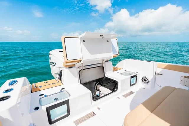 Slide: The Image of Sportsman Heritage 321 Center Console 2027 - 37