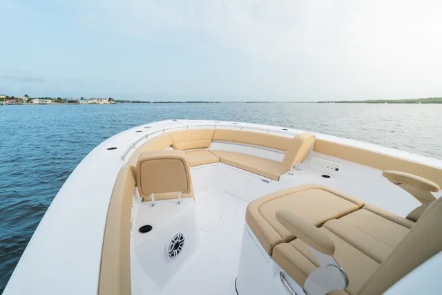 Slide: The Image of Sportsman Heritage 321 Center Console 2027 - 17