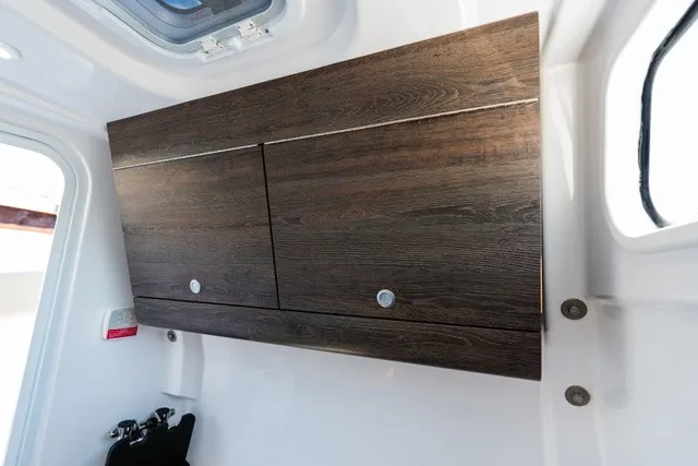 Slide: The Image of Sportsman Heritage 321 Center Console 2027 - 6