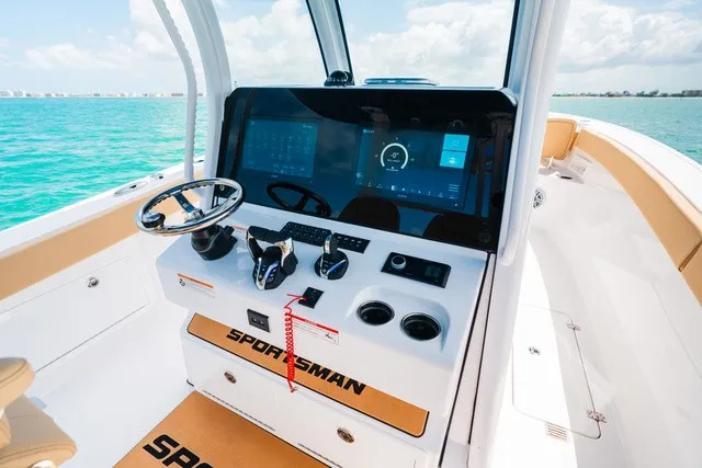 Slide: The Image of Sportsman Heritage 321 Center Console 2027 - 44