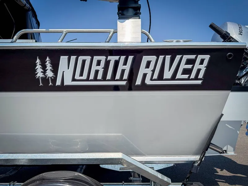 Slide: The Image of North River 21 Seahawk 2026 - 27