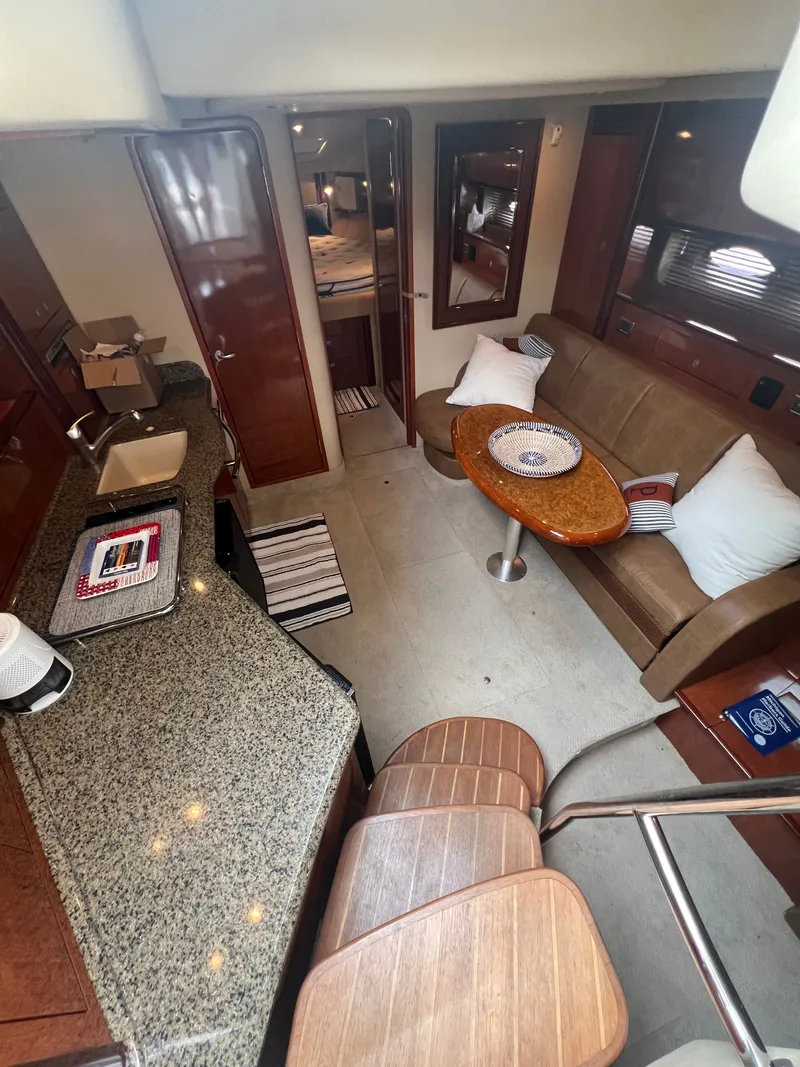 Slide: The Image of Sea Ray 390 Sundancer 2005 - 12