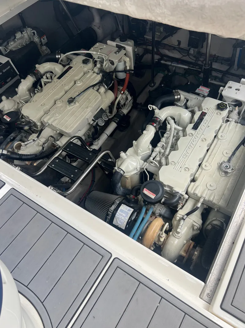 Slide: The Image of Sea Ray 390 Sundancer 2005 - 23
