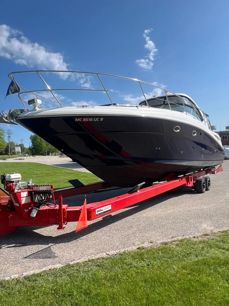 Slide: The Image of Sea Ray 390 Sundancer 2005 - 7