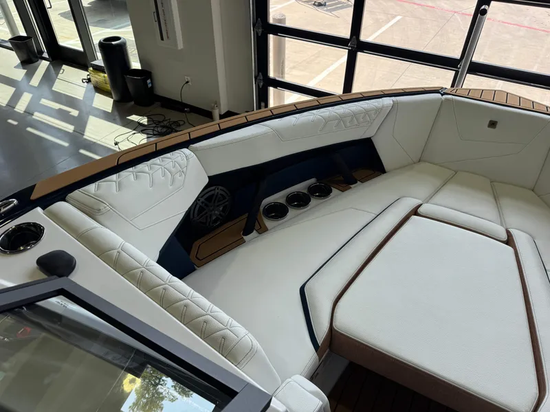 Slide: The Image of Nautique Super Air Nautique S25 2027 - 19