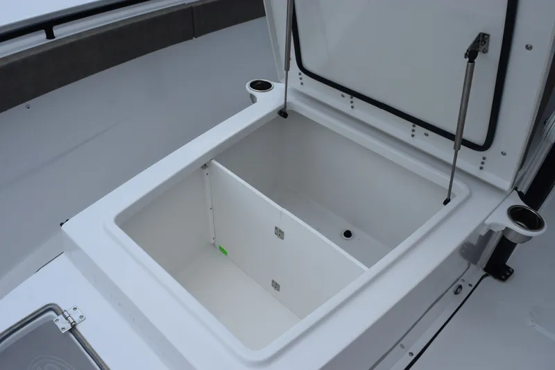Slide: The Image of Open storage compartment on 2027 Sea Hunt Gamefish 28CB boat. - 22