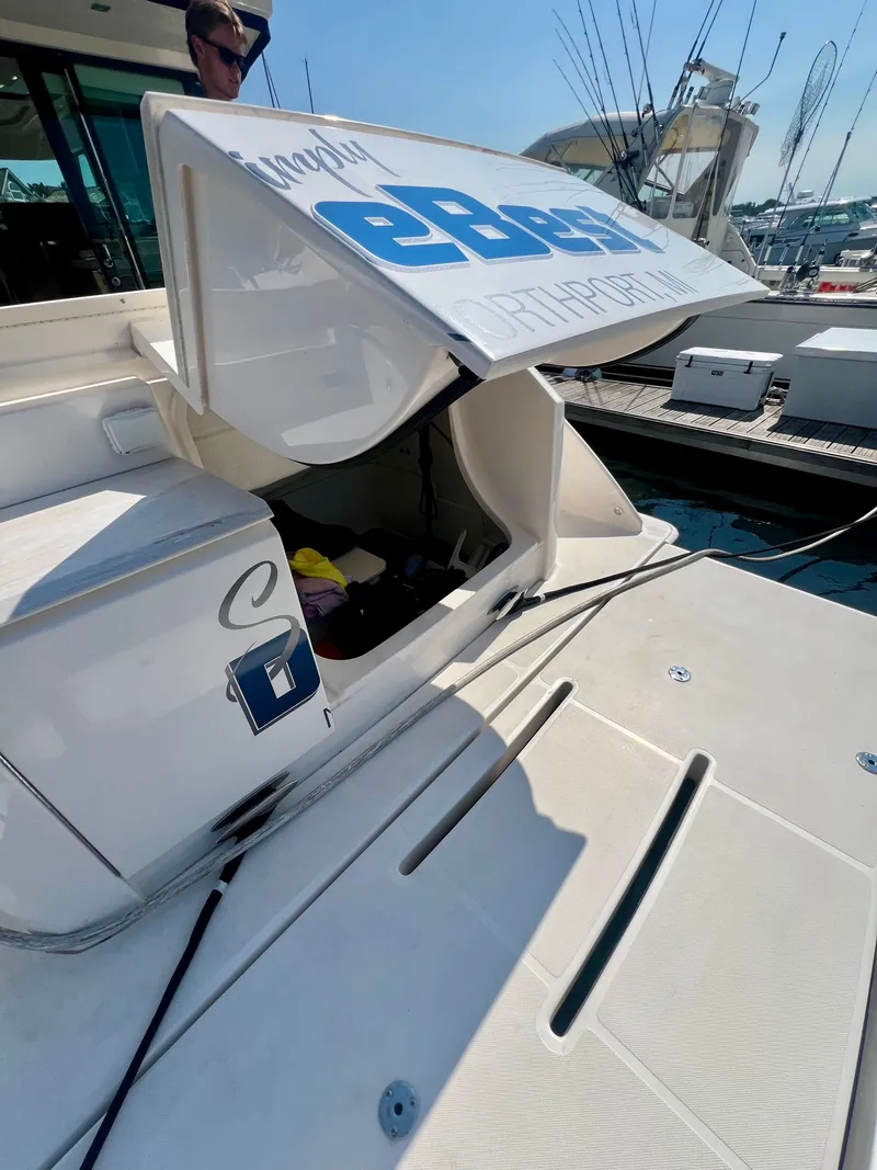 Slide: The Image of Tiara 44 Coupe 2016 - 18
