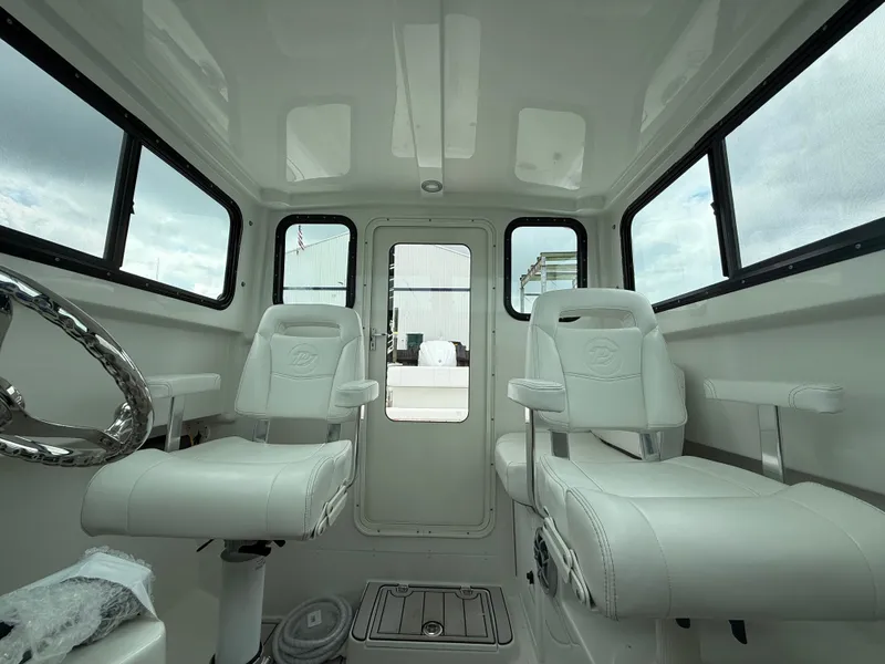Slide: The Image of 2027 Parker 2220~ Legasea Marine - 6