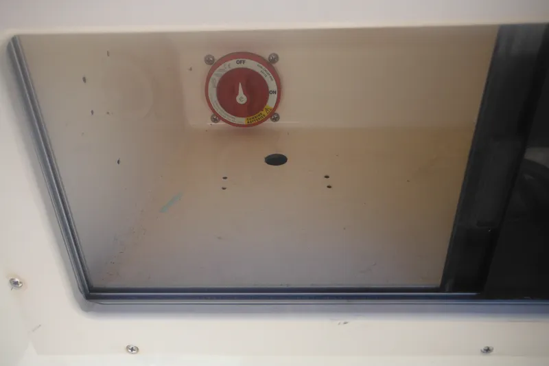 Slide: The Image of Battery switch inside a Parker 1801 Center Console boat, model year 2001. - 28