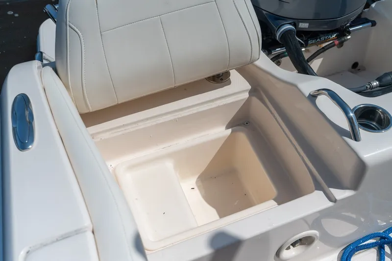 Slide: The Image of 2018 Grady-White Fisherman 216 boat seat with storage compartment and cup holder. - 33