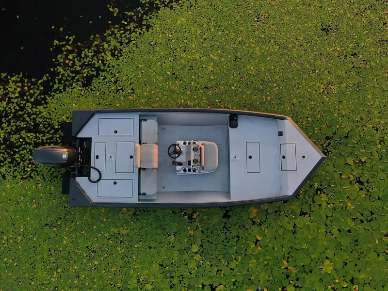 Slide: The Image of SeaArk Phantom 20XV 2027 - 19