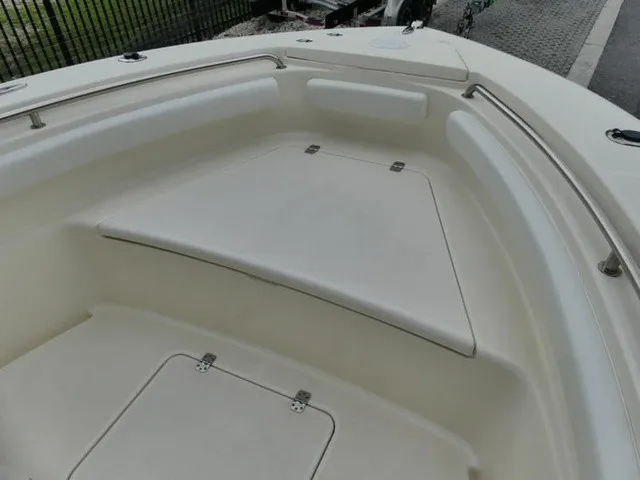 Slide: The Image of Bulls Bay 200 Center Console 2018 - 11