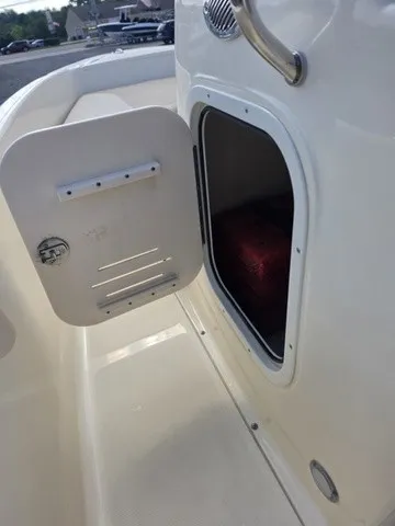Slide: The Image of Scout 175 Sportfish 2023 - 9