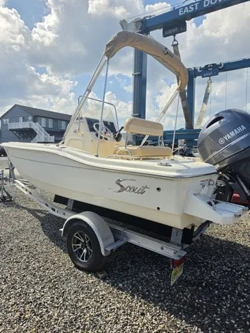 Slide: The Image of Scout 175 Sportfish 2023 - 2