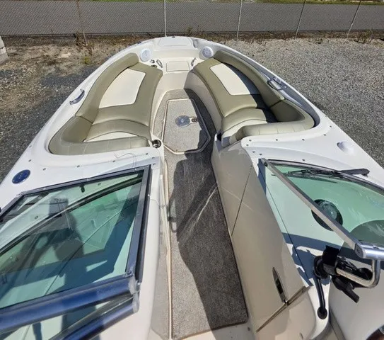 Slide: The Image of Sea Ray 240 Sundeck 2005 - 6