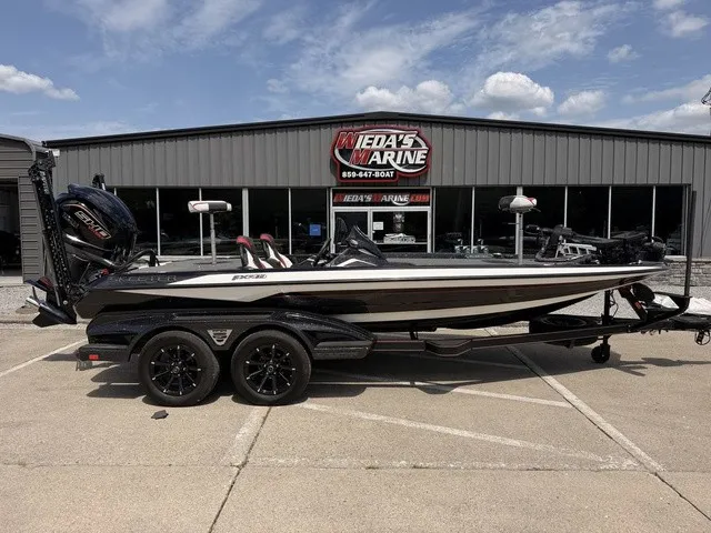 The Image of Skeeter FXR20 PRO 2025 - 1